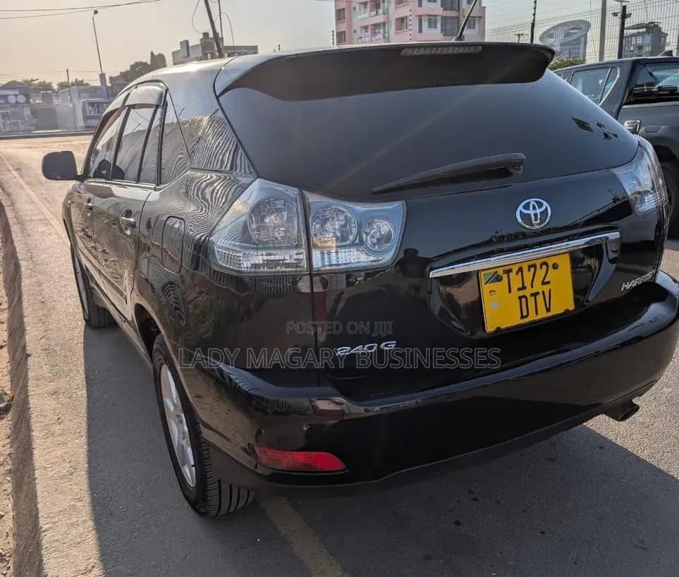 Toyota Harrier 2006 Black