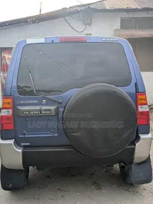 Mitsubishi Pajero Junior 1998 Blue