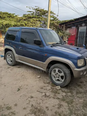 Mitsubishi Pajero Junior 1998 Blue