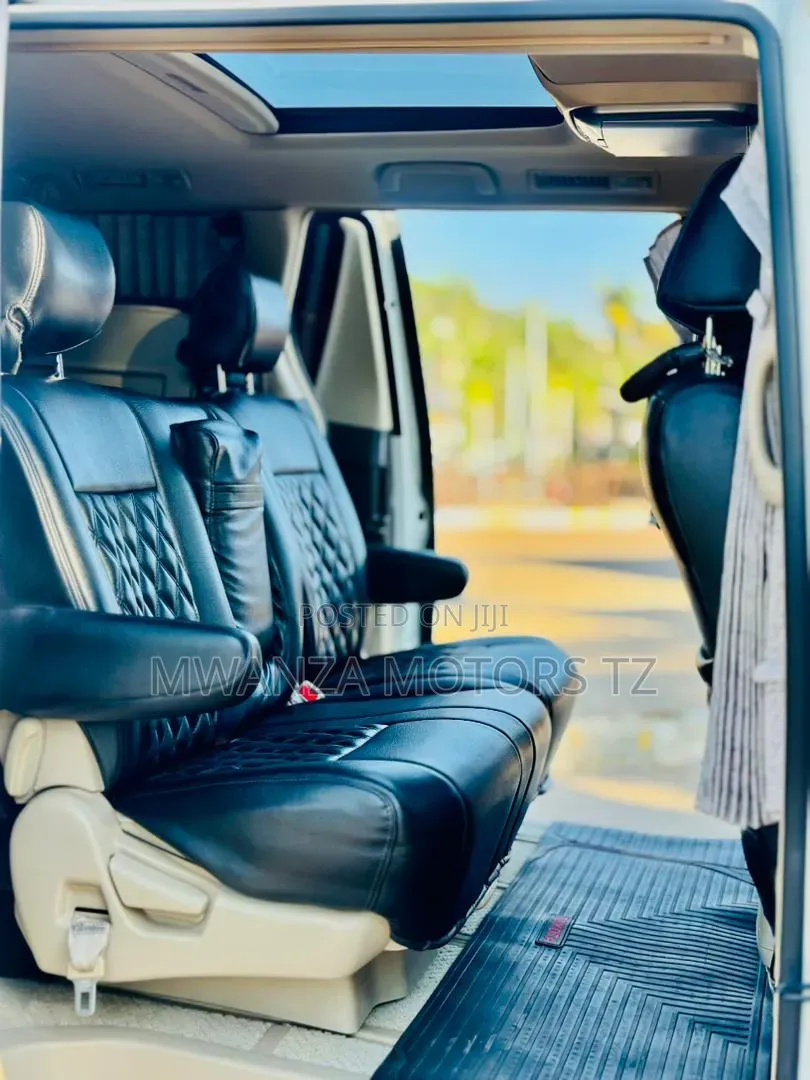 Toyota Alphard 2007 White