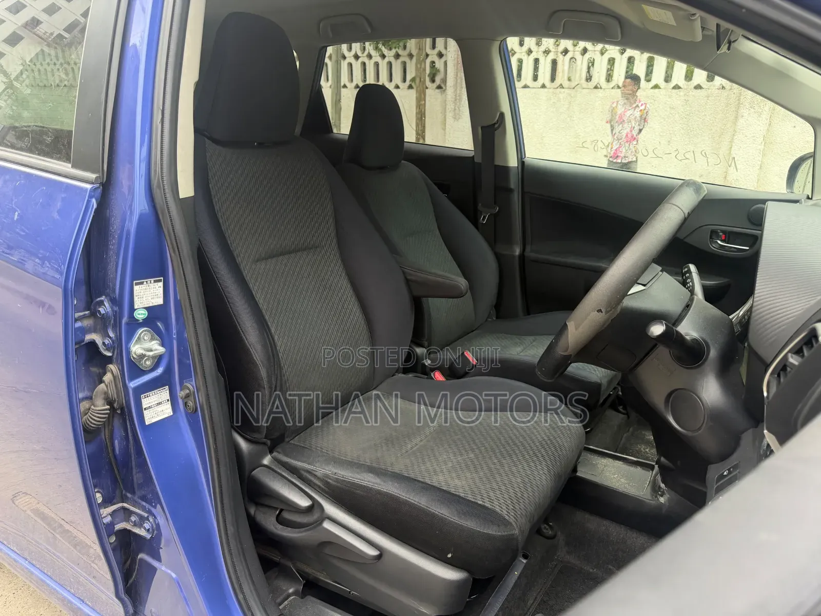 Toyota Ractis 2012 Blue