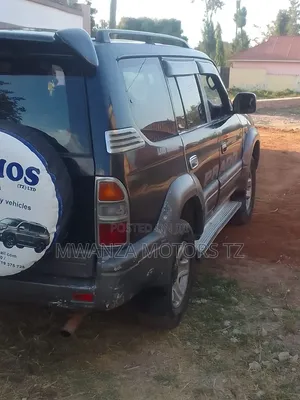 Toyota Land Cruiser Prado 2000 Black