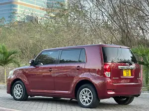 Toyota Corolla Rumion 2009 Maroon