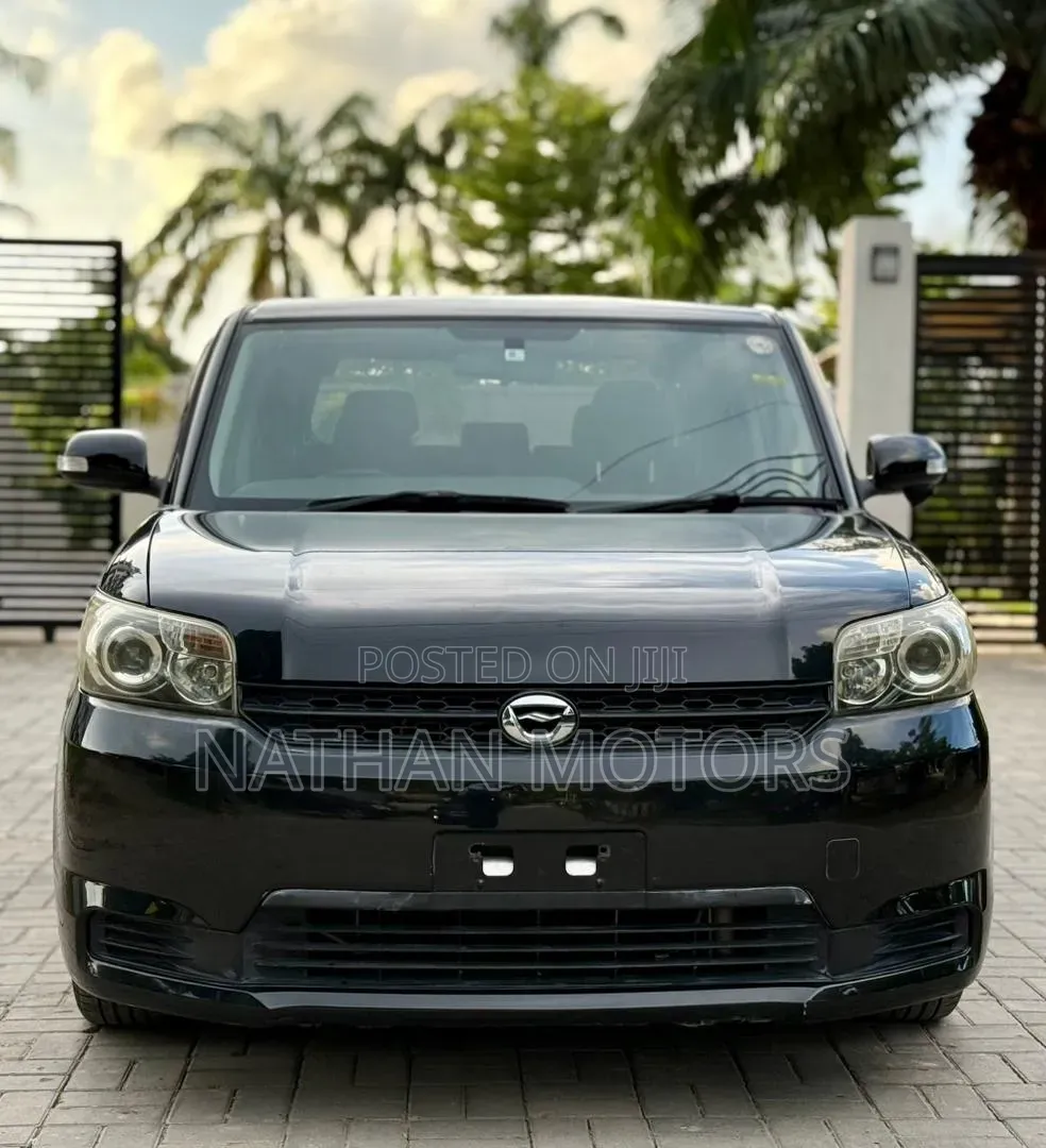 Toyota Corolla Rumion 2009 Black
