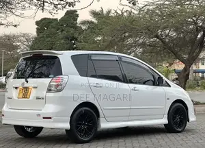 Toyota Corolla Spacio 2004 White