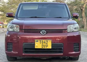 Toyota Corolla Rumion Hatchback 1.5 FWD 2009 Maroon