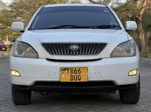 Toyota Harrier 2.4 2005 White