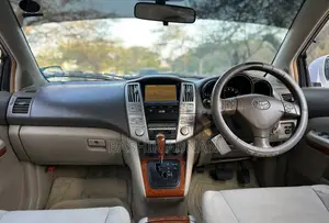 Toyota Harrier 2.4 2005 White