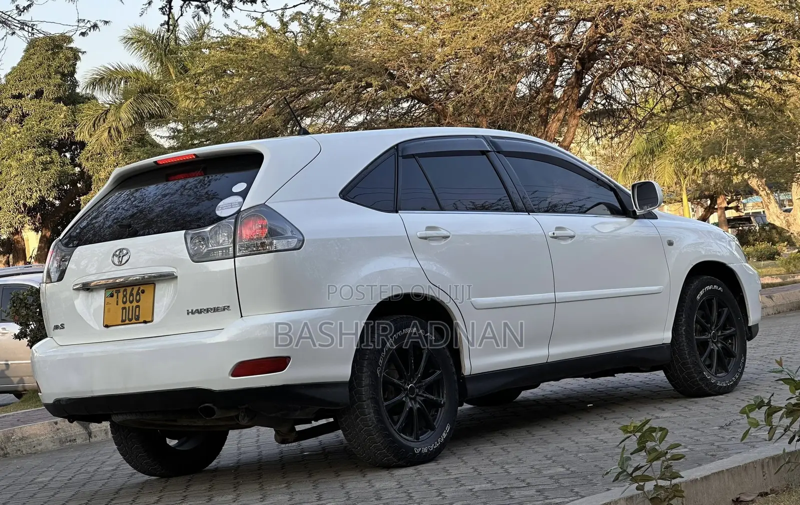 Toyota Harrier 2.4 2005 White