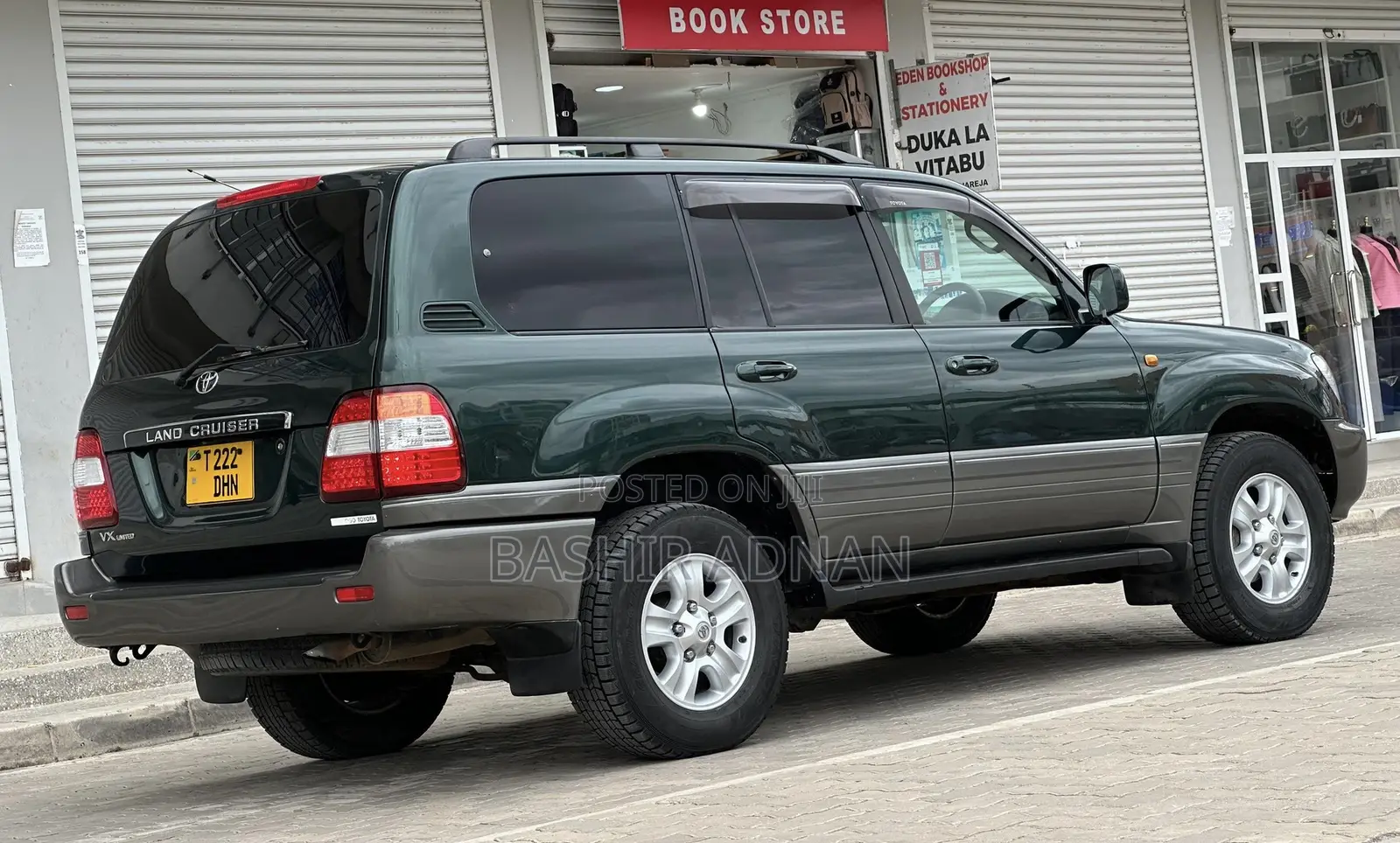 Toyota Land Cruiser 100 VX 4.7 V8 2005 Green
