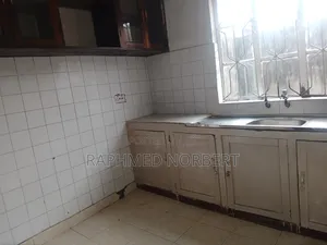 4bdrm House in Tanzania Real, Central Business Area for rent