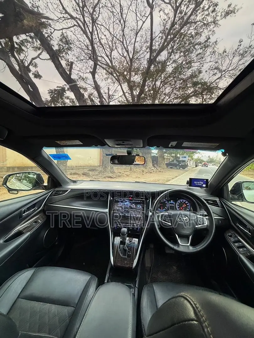 Toyota Harrier 2015 White