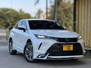Toyota Harrier 2020 Off white