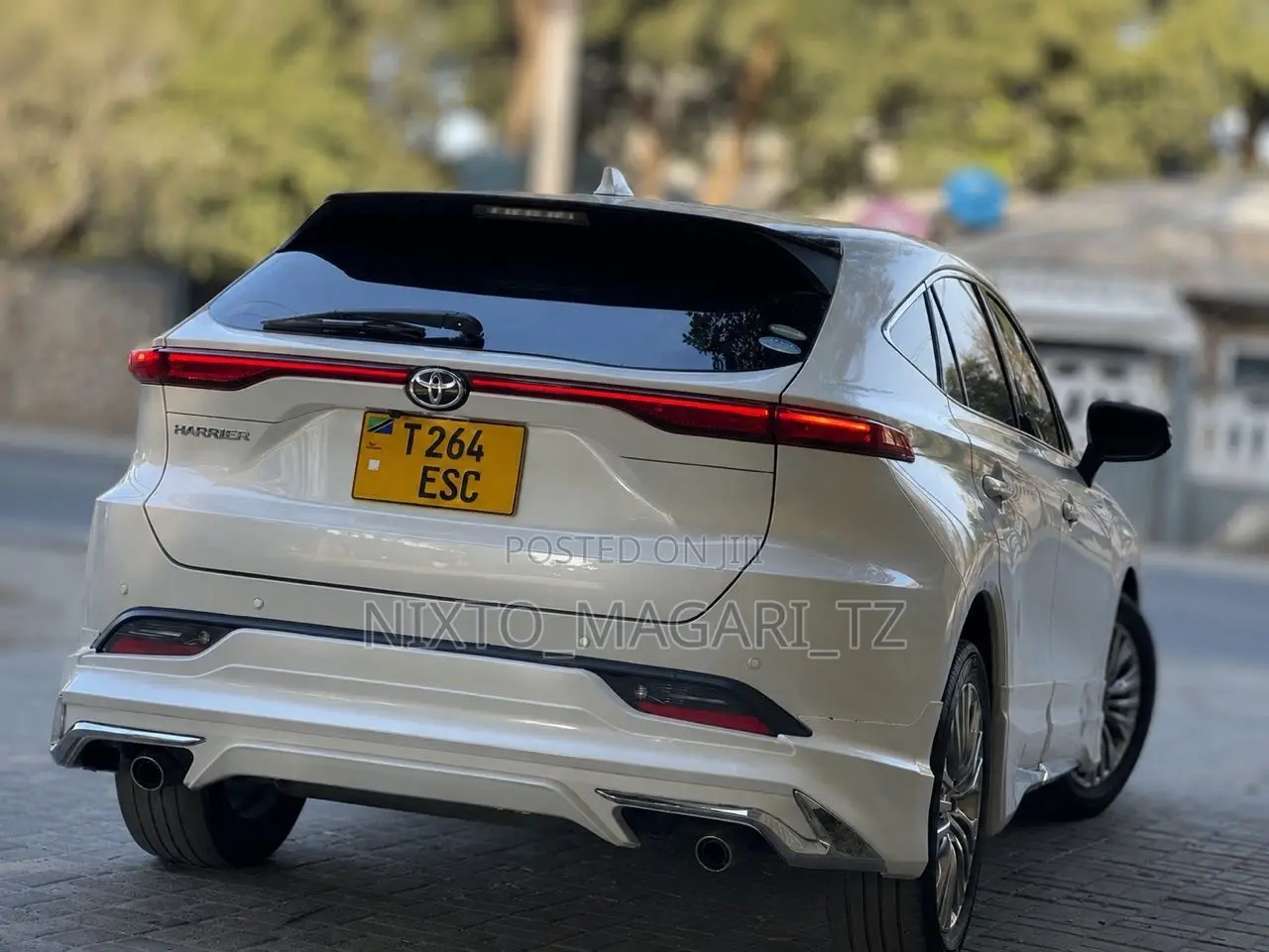 Toyota Harrier 2020 Off white