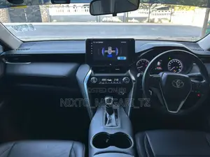Toyota Harrier 2020 Off white