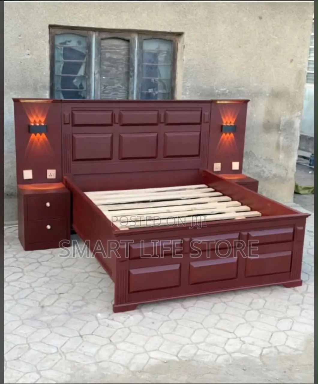 Kitanda Cha Mbao Imara Full Set Na Bed Side Zake Full Light