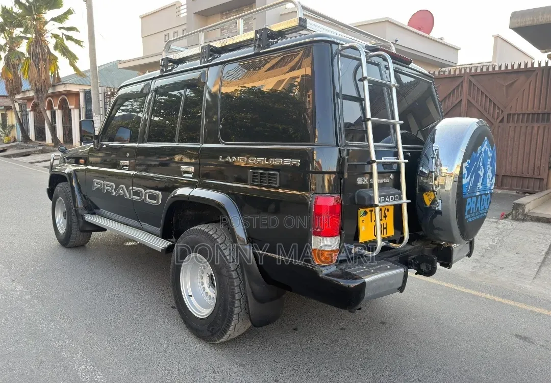 Toyota Land Cruiser Prado 1994 Black
