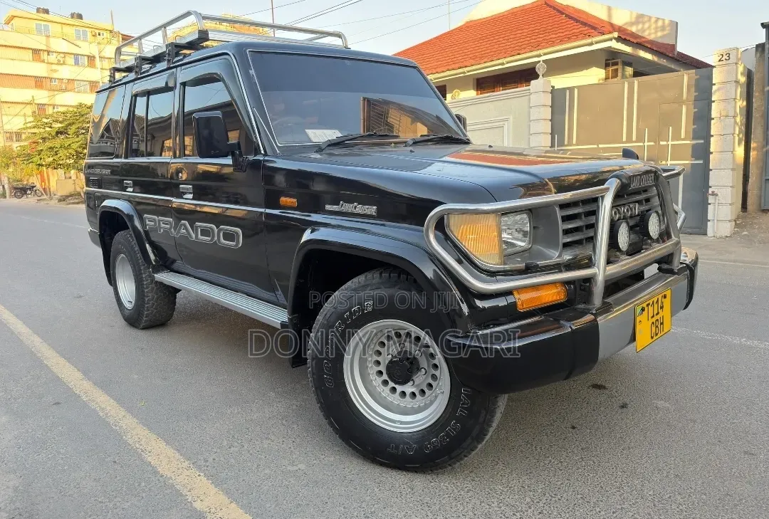 Toyota Land Cruiser Prado 1994 Black
