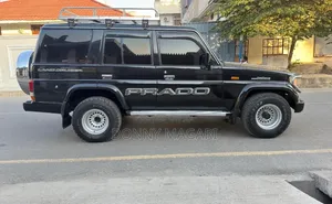 Toyota Land Cruiser Prado 1994 Black