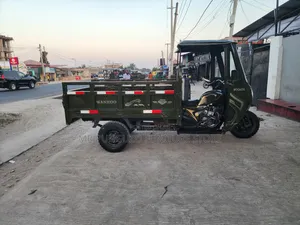 Motorcycle 2022 Green