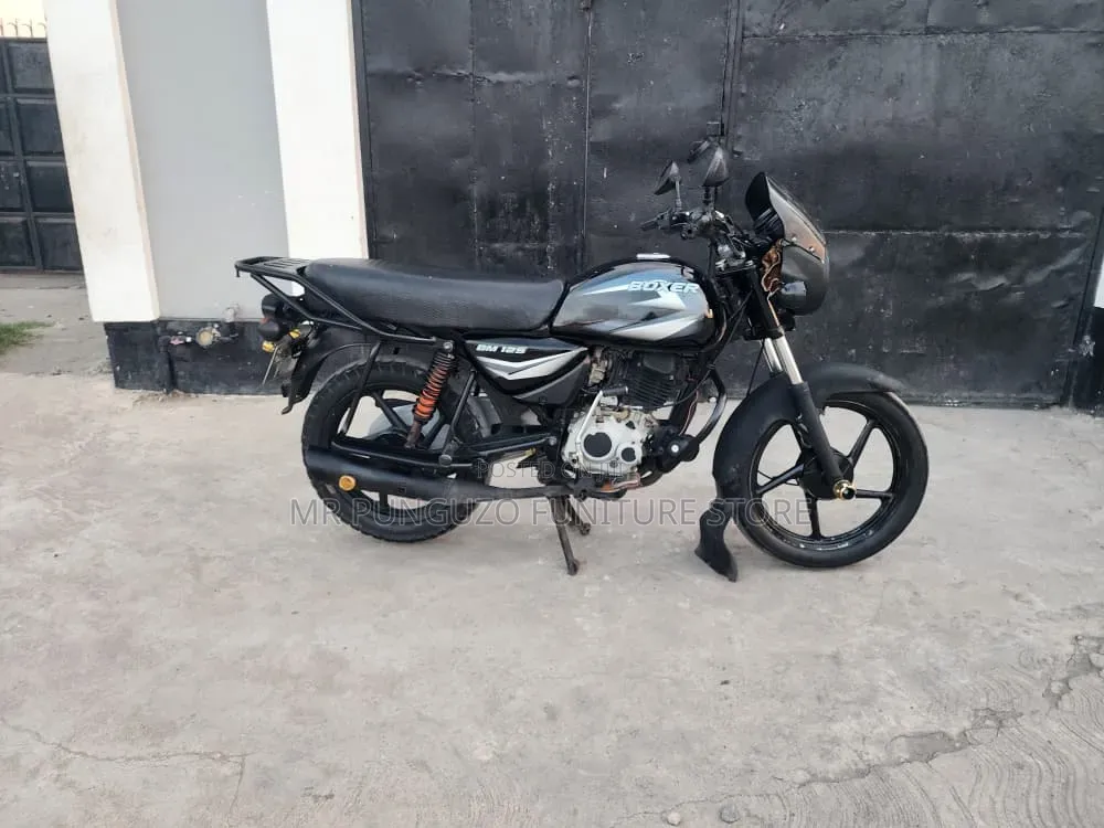 Bajaj Boxer 125 2021 Black