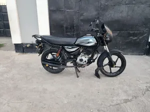 Bajaj Boxer 125 2021 Black