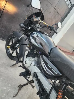 Bajaj Boxer 125 2021 Black