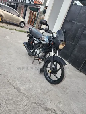 Bajaj Boxer 125 2021 Black
