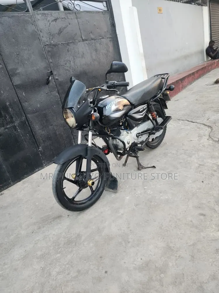 Bajaj Boxer 125 2021 Black