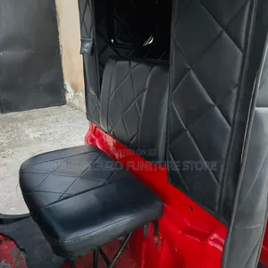 TVS Apache 180 RTR 2021 Red