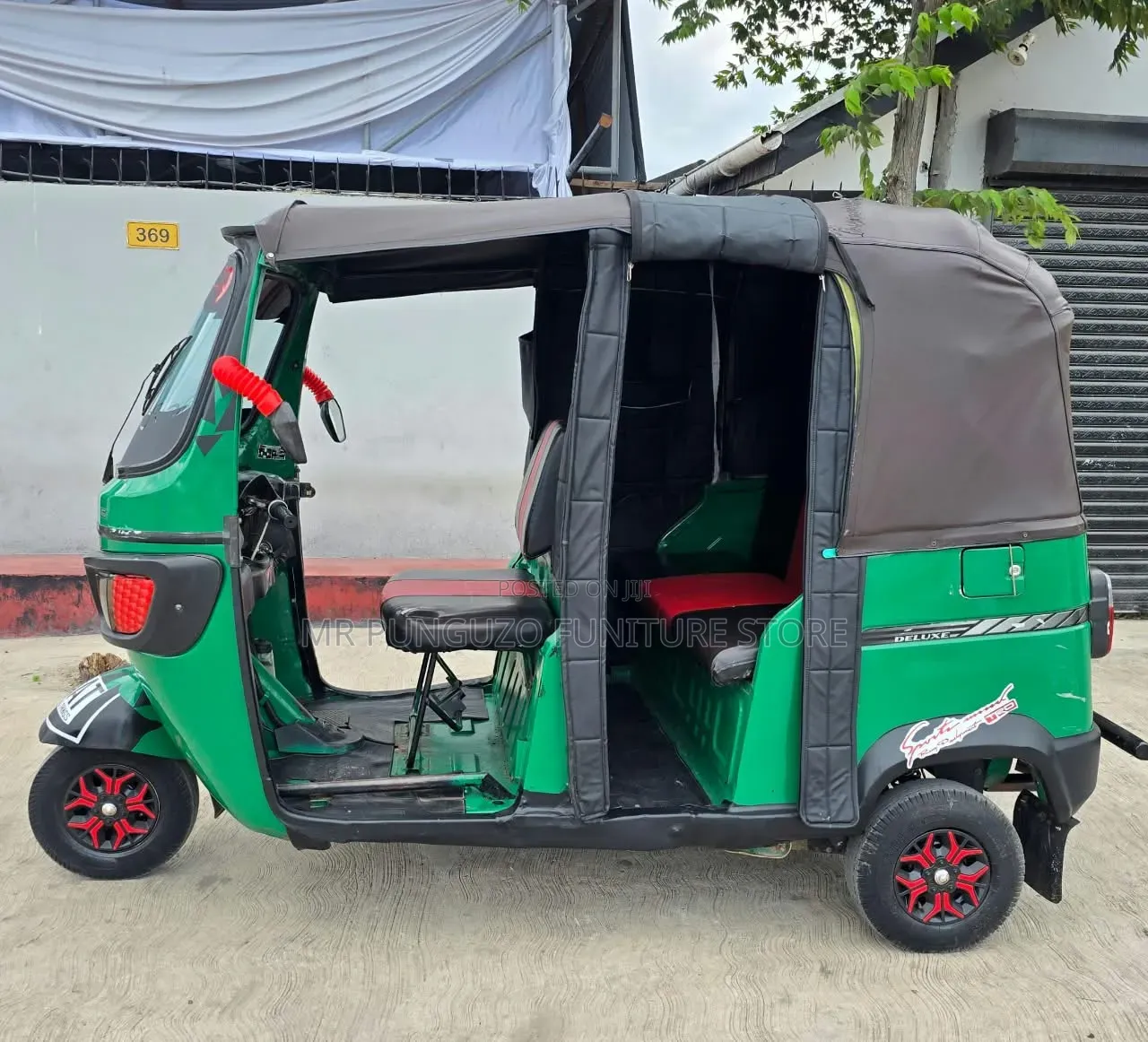 TVS King 2022 Green