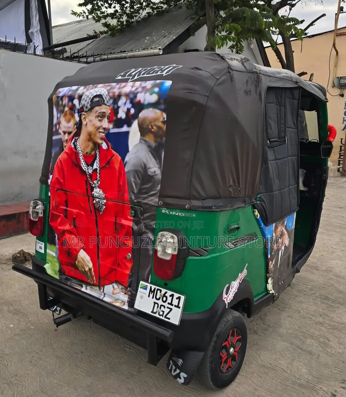 TVS King 2022 Green