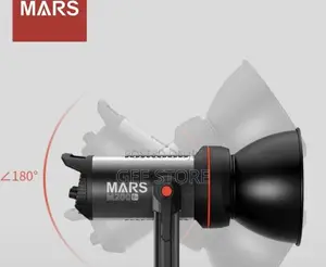Triopo Mars M200Bi, a 200W Continuous Bi-Color COB LED Video Light
