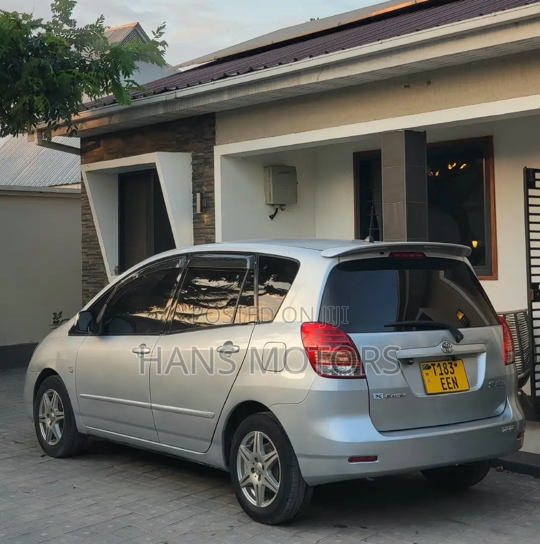 Toyota Corolla Spacio 2004 Black