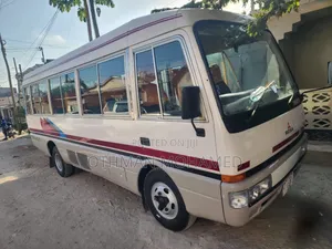 New Mitsubishi Fuso Rosa 2008 White