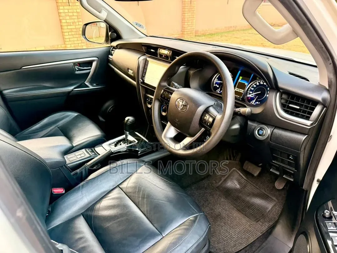 Toyota Fortuner 2020 White