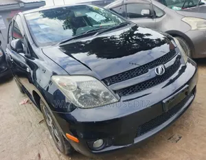 Toyota IST 2007 Matt Black