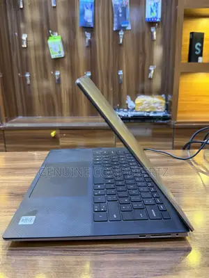 Laptop Dell Precision 5550 16GB Intel Core i7 SSD 512GB