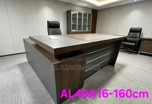 60cm Executive/Manager