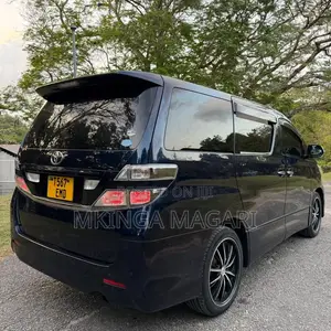 Toyota Vellfire 2011 Black