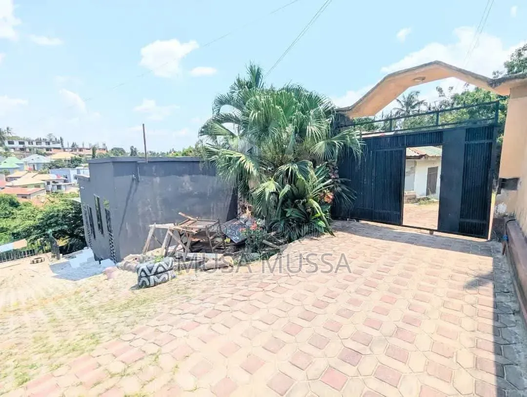 Furnished 2bdrm House in Mikocheni for rent