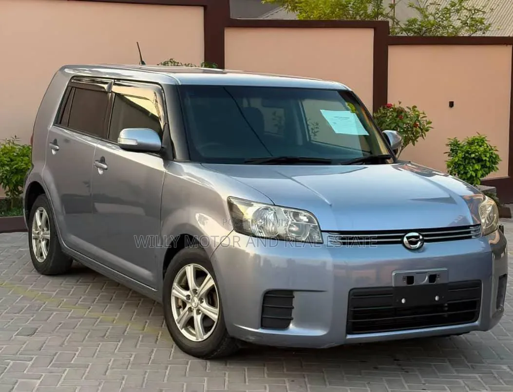 Toyota Rumion 1.5 FWD 2023 Gray