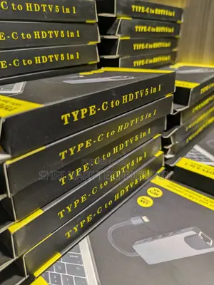 Type-C to HDTV 8-in-1 Hub
Connect More. Do More.