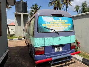 Toyota Coaster 2003 Blue