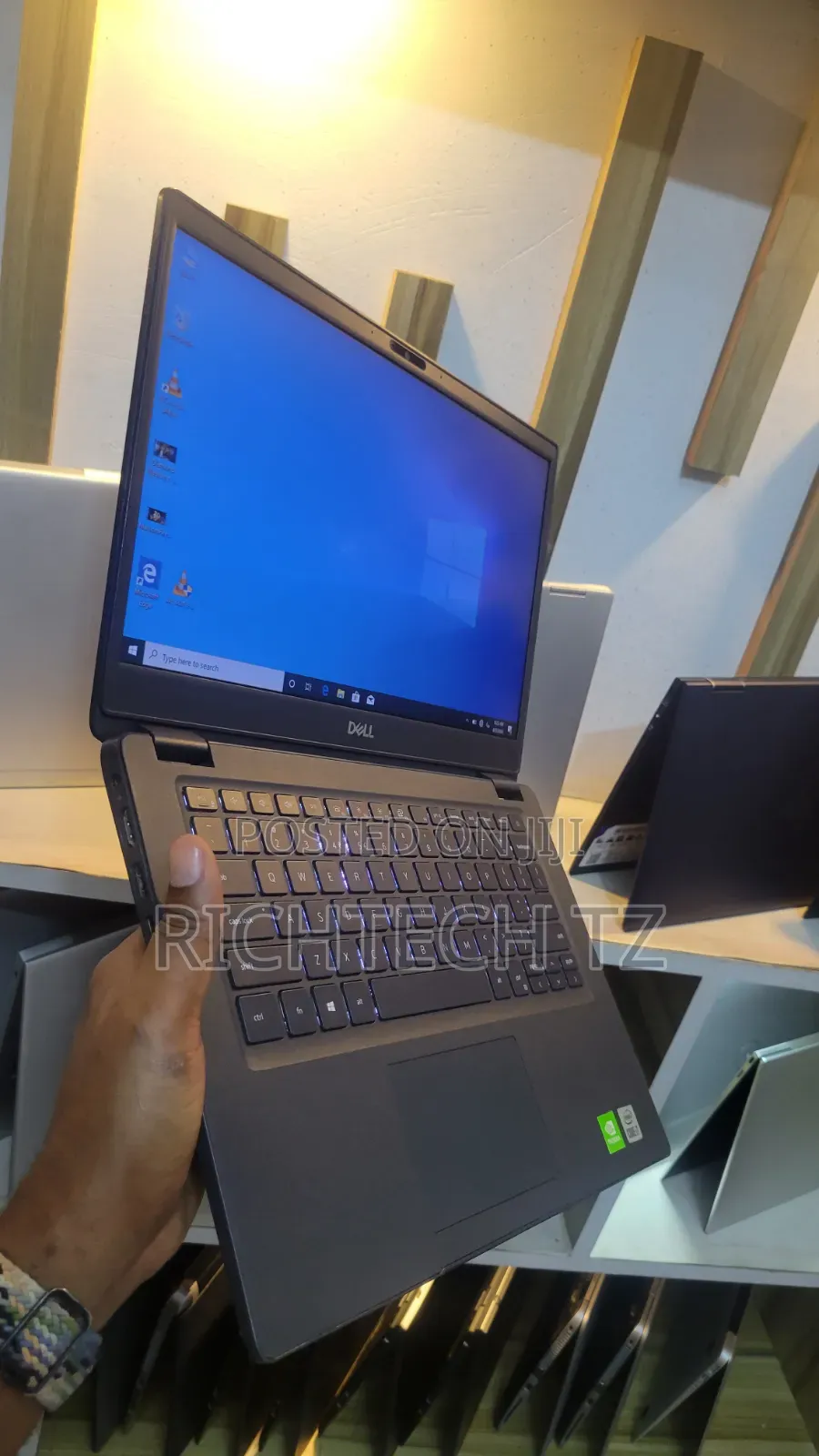 Laptop Dell Latitude 3410 8GB Intel Core i7 SSD 256GB