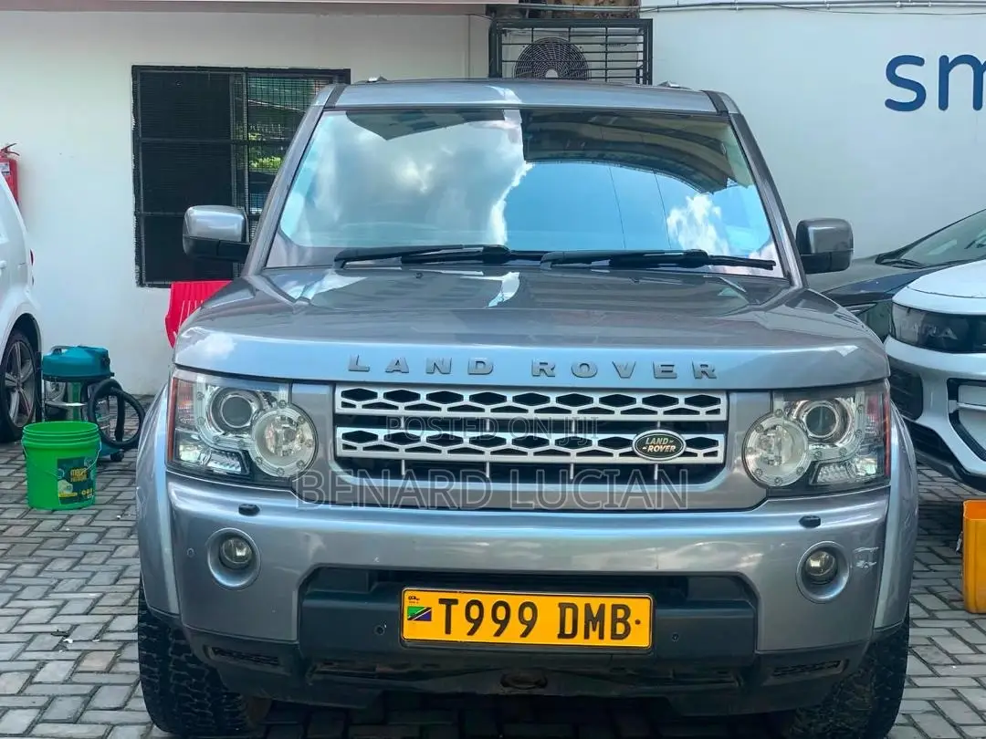 Land Rover Discovery 2014 Gray