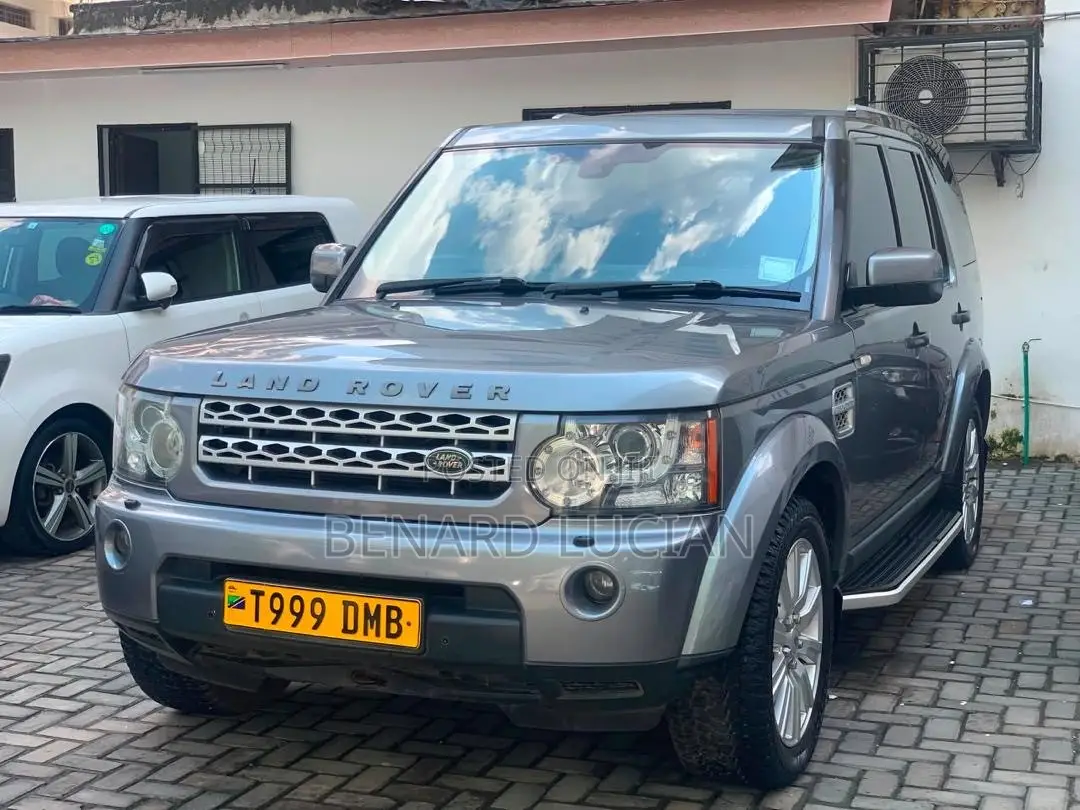 Land Rover Discovery 2014 Gray