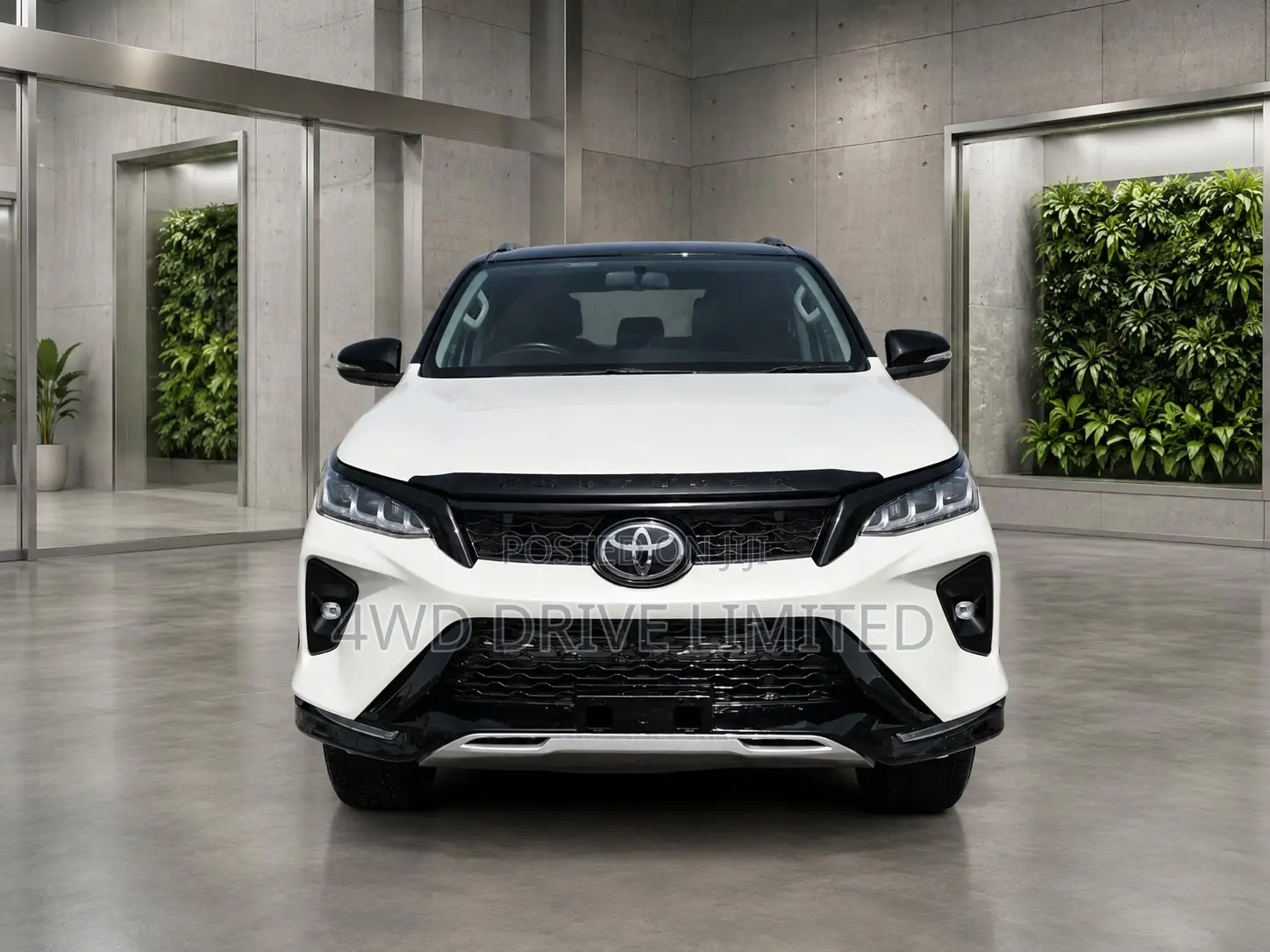 Toyota Fortuner 2025 White