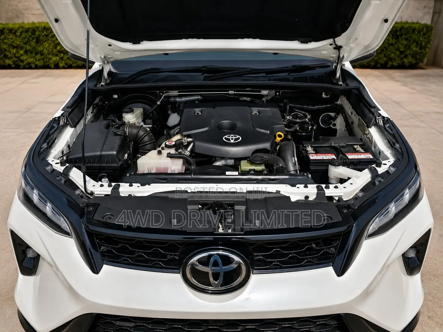 Toyota Fortuner 2025 White