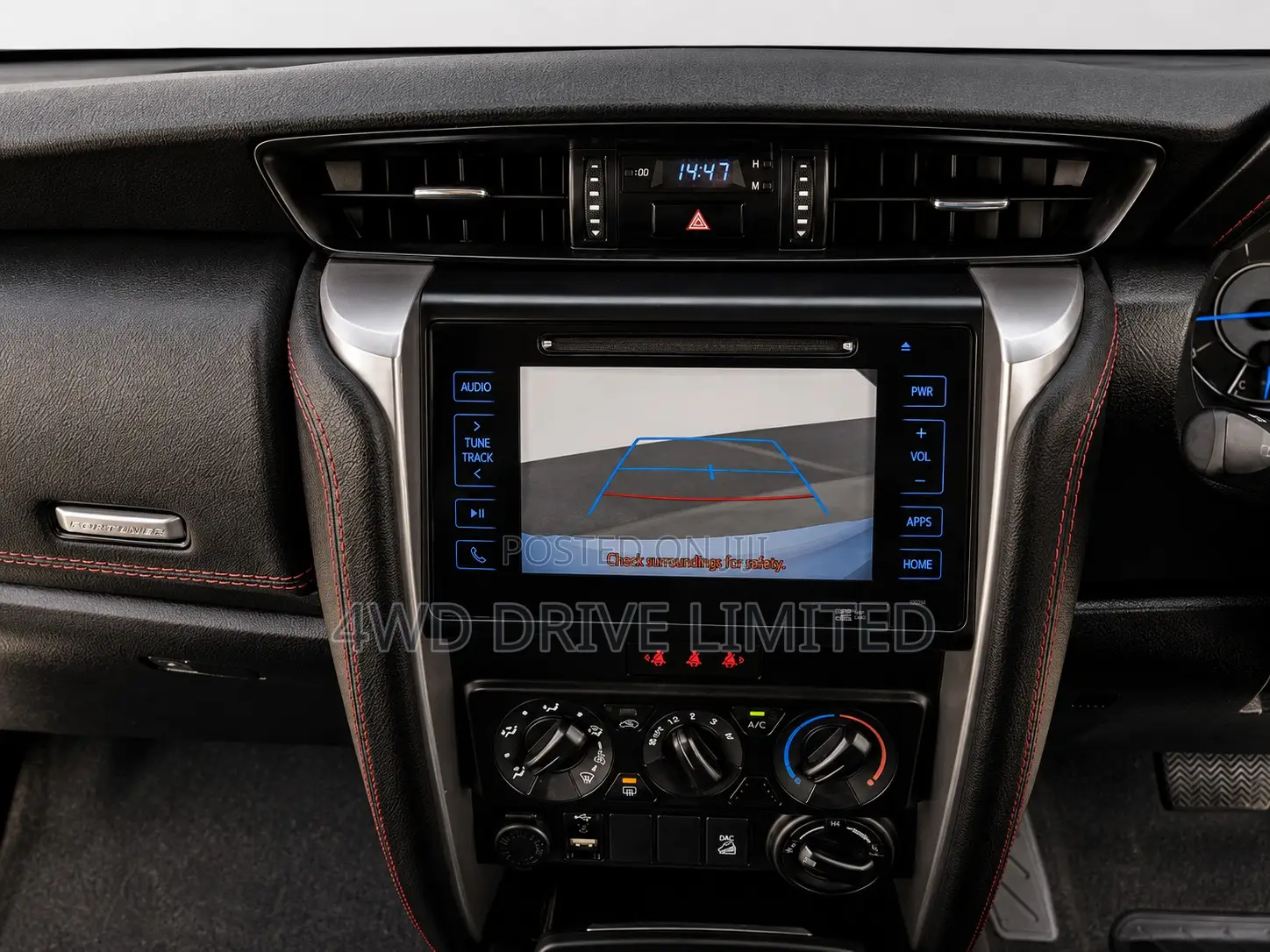 Toyota Fortuner 2025 White